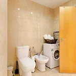 Top Location Beautiful Apartment!